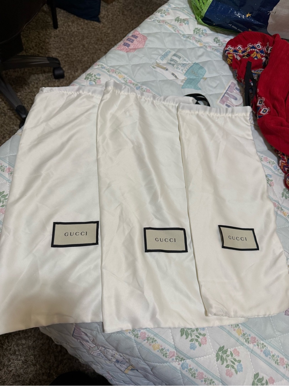 Gucci Cream Satin Drawstring Dust Bags - Set of 3
